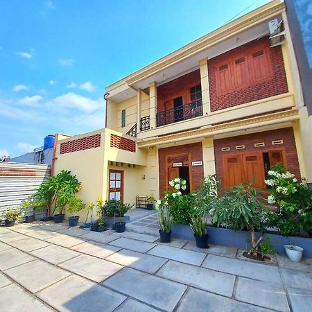 Sabi House Lesmana 2 By Simply Homy Villa Yogyakarta Bagian luar foto